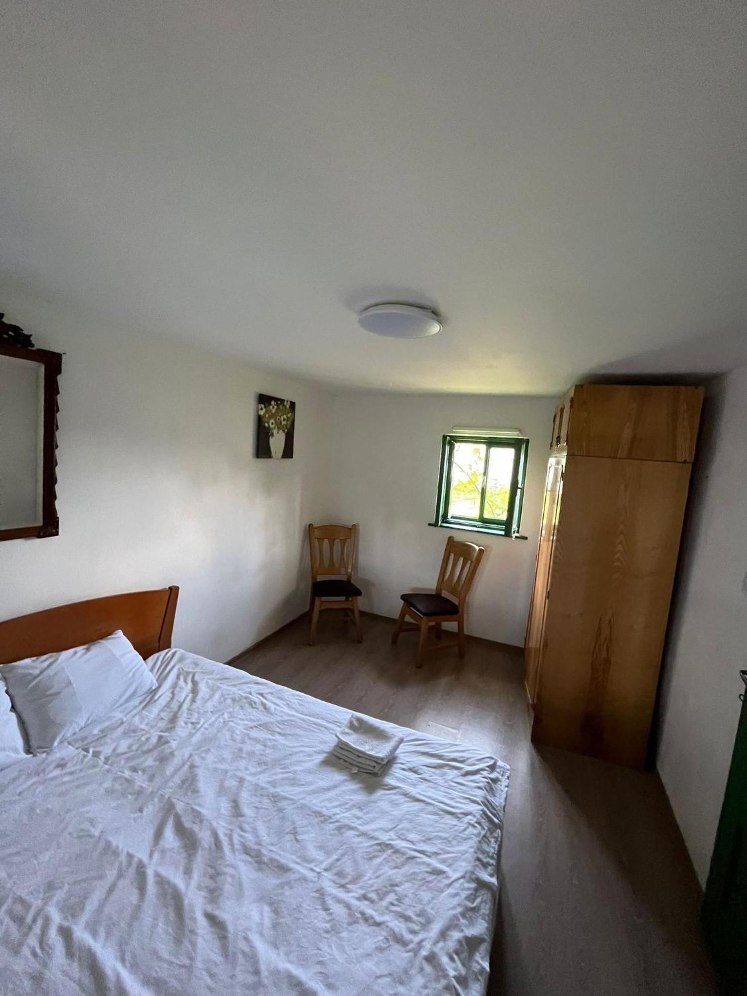 La Tataia Zahei Hotel Dragus Ruang foto