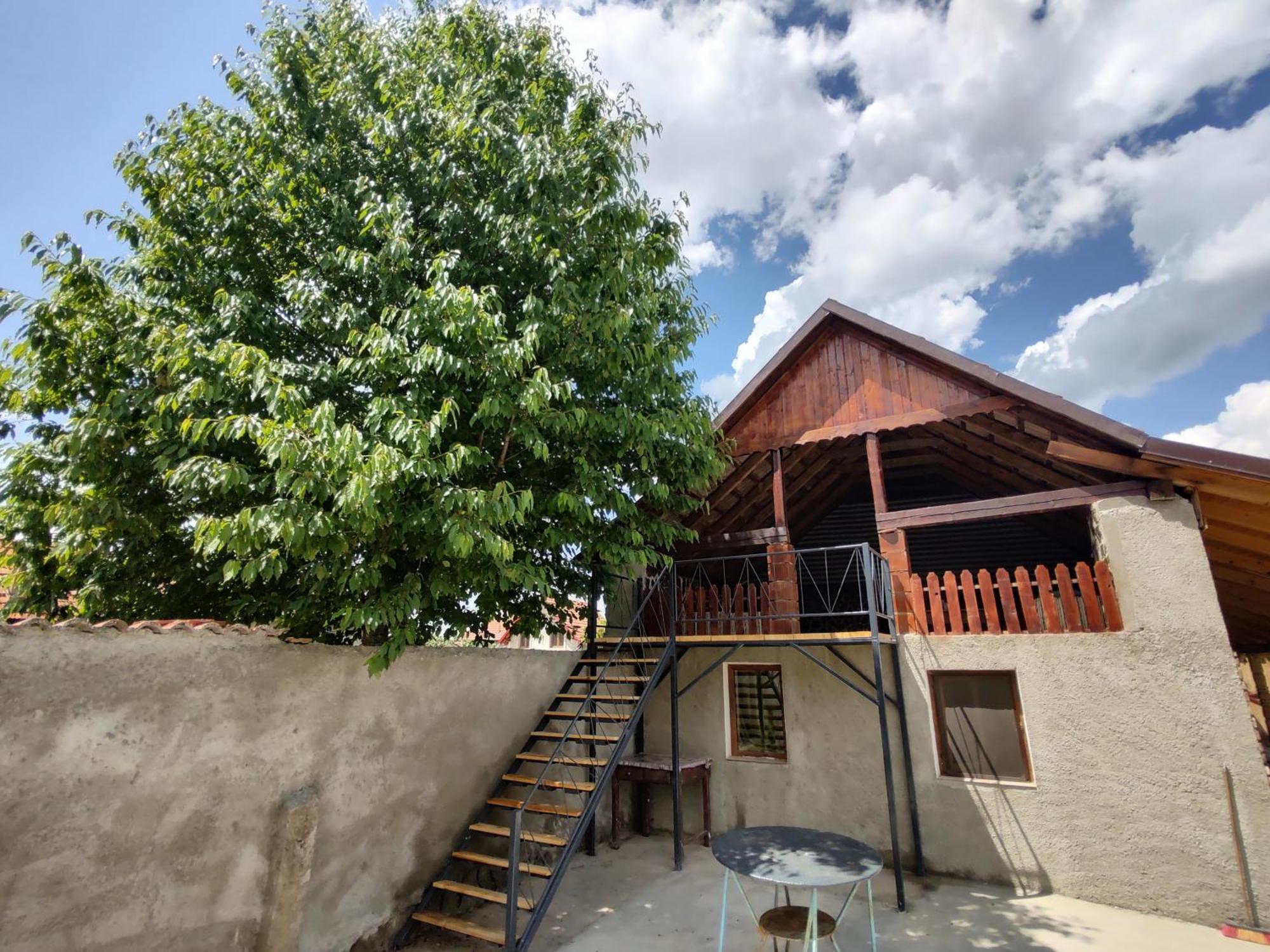 La Tataia Zahei Hotel Dragus Bagian luar foto